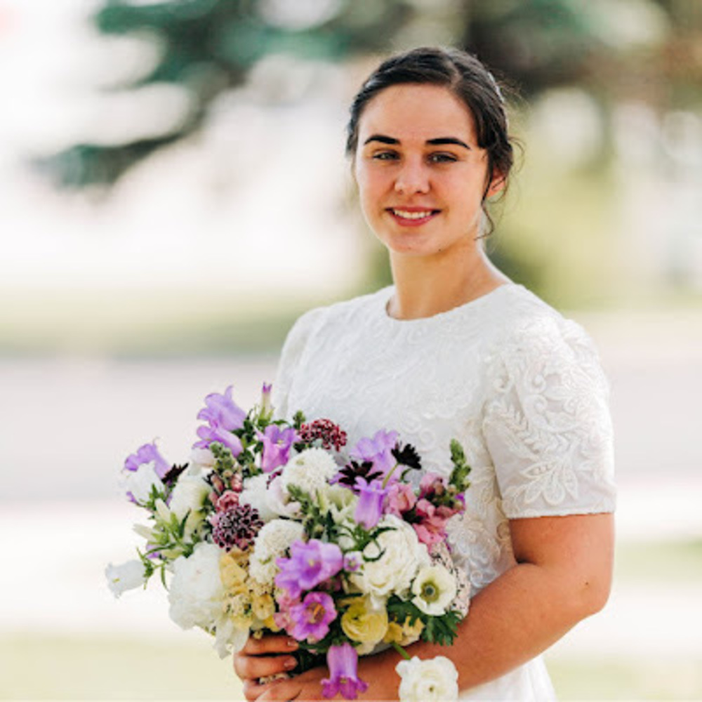 Meet your Posher, Julia